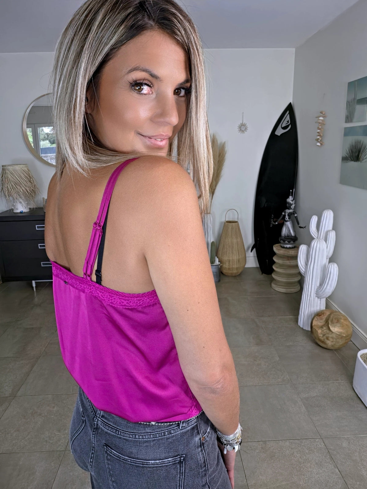 Débardeur fuchsia style lingerie - 𝐌𝐚𝐫𝐢𝐧𝐚𝟒𝟒𝐟𝐚𝐦𝐢𝐥𝐲