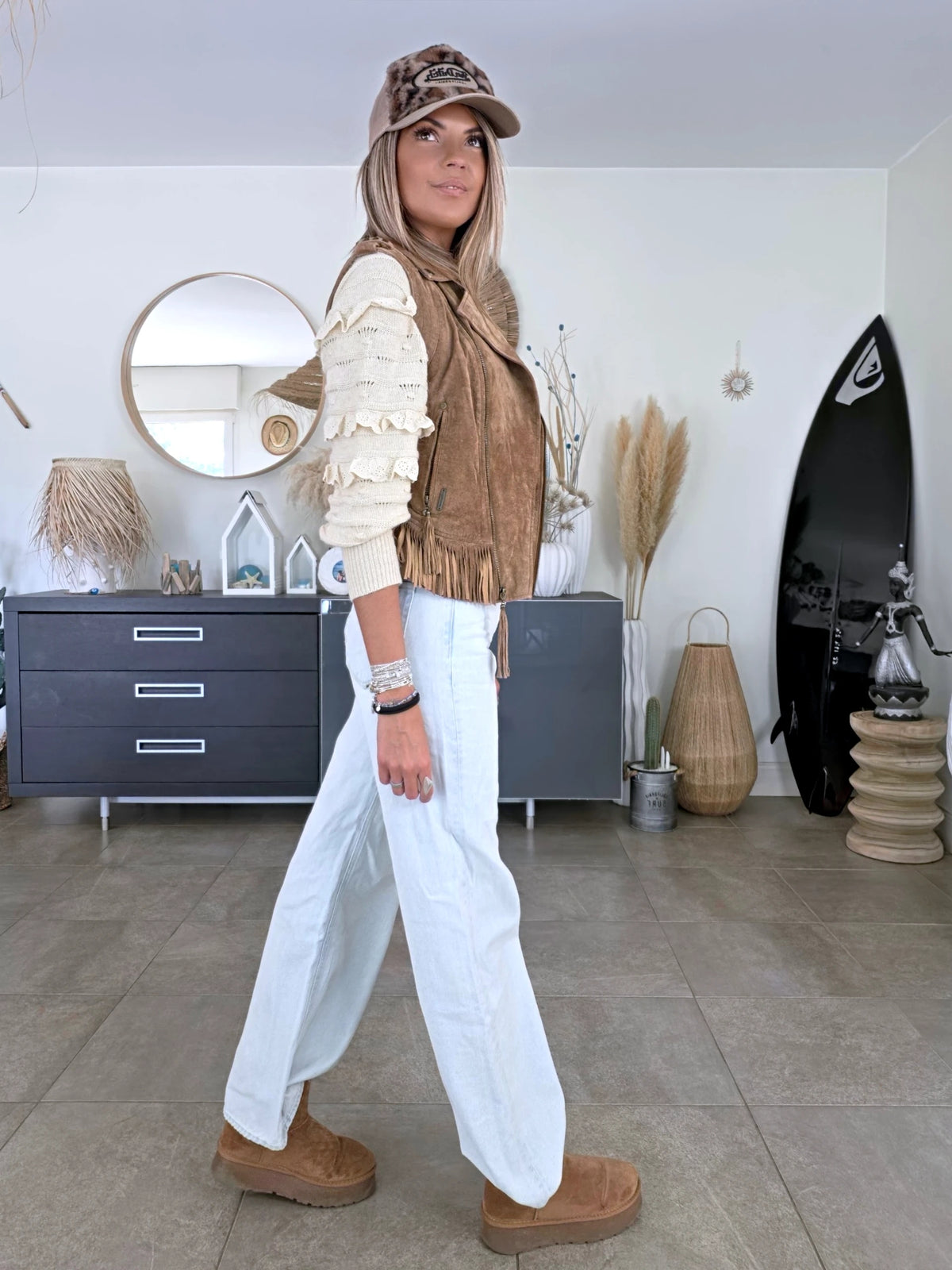 Veste marron taupe sans manche 100% cuir nubuck - 𝐌𝐚𝐫𝐢𝐧𝐚𝟒𝟒𝐟𝐚𝐦𝐢𝐥𝐲