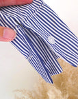 Chemise à fines rayures asymétrique - 𝐌𝐚𝐫𝐢𝐧𝐚𝟒𝟒𝐟𝐚𝐦𝐢𝐥𝐲