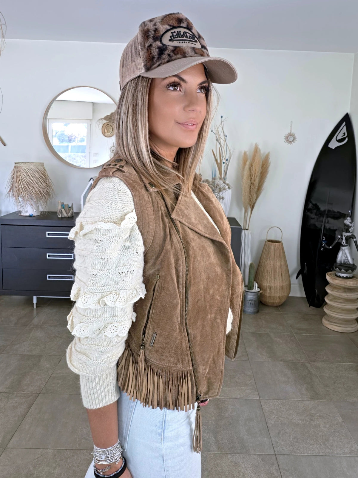 Veste marron taupe sans manche 100% cuir nubuck - 𝐌𝐚𝐫𝐢𝐧𝐚𝟒𝟒𝐟𝐚𝐦𝐢𝐥𝐲