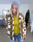 Pull jaune moutarde à maille fine