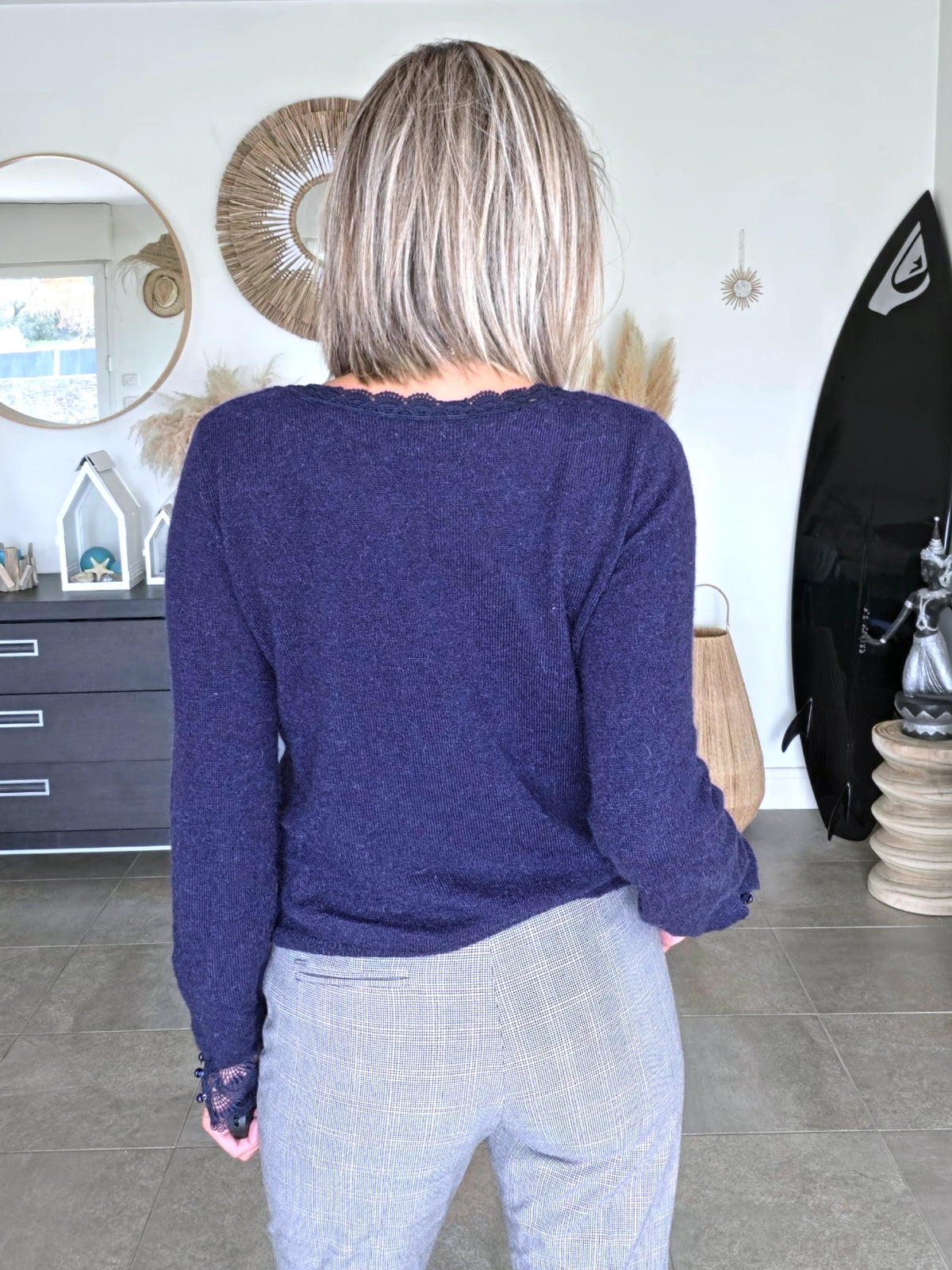 Cardigan bleu marine à maille douce - 𝐌𝐚𝐫𝐢𝐧𝐚𝟒𝟒𝐟𝐚𝐦𝐢𝐥𝐲