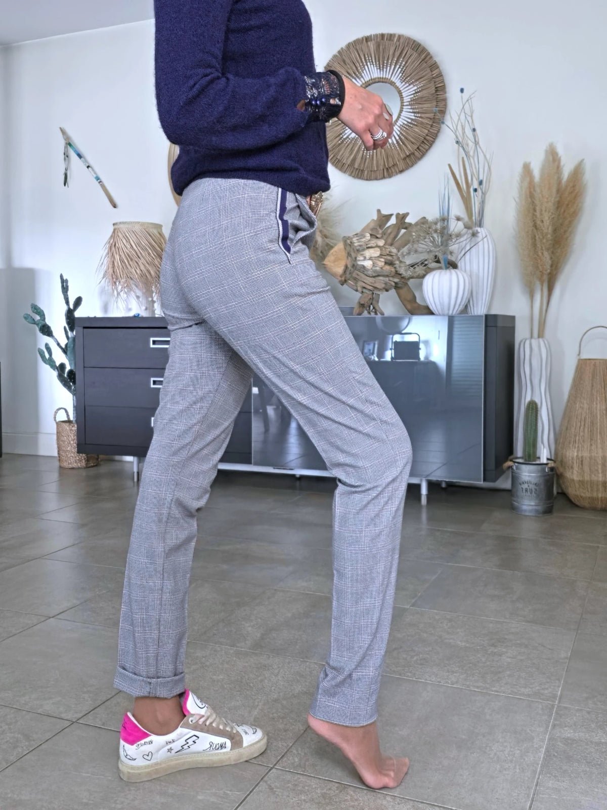 Pantalon chic à carreaux - 𝐌𝐚𝐫𝐢𝐧𝐚𝟒𝟒𝐟𝐚𝐦𝐢𝐥𝐲