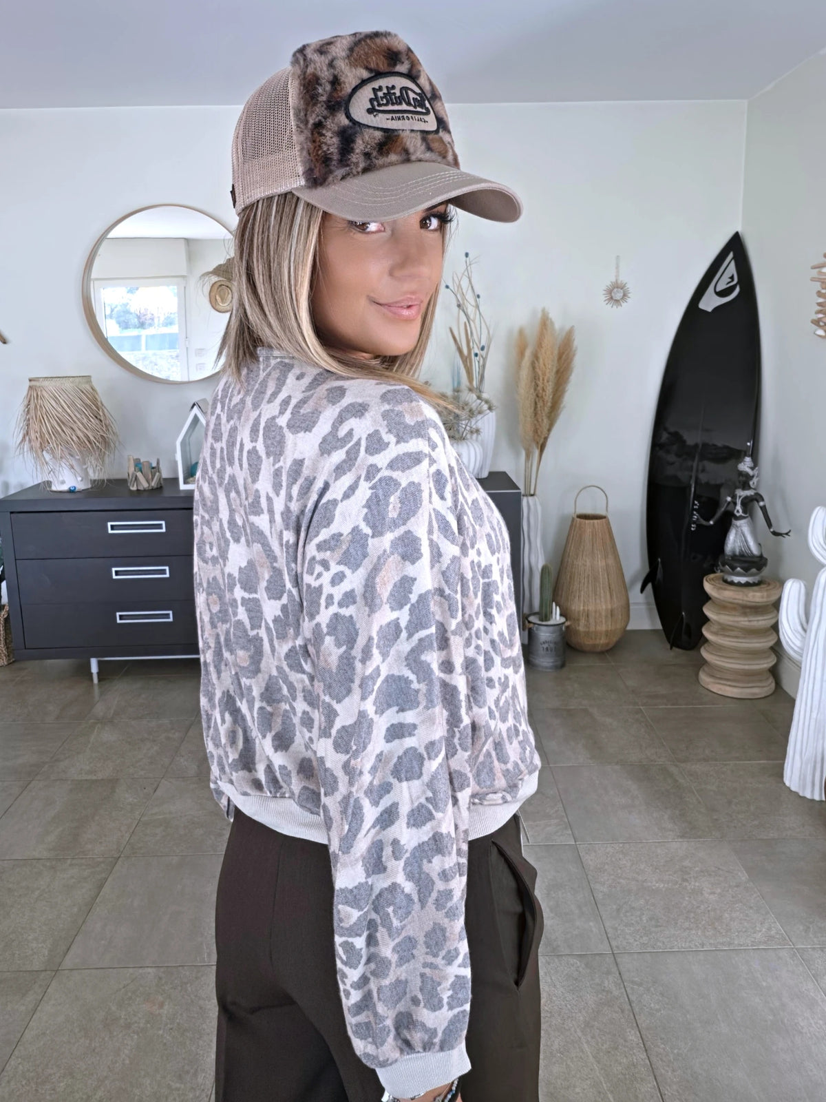 Cardigan à imprimé léopard double sens - 𝐌𝐚𝐫𝐢𝐧𝐚𝟒𝟒𝐟𝐚𝐦𝐢𝐥𝐲