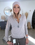 Pull beige chiné à maille fine et chaude