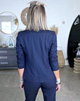 Veste chic et cintrée bleu marine à fines rayures - 𝐌𝐚𝐫𝐢𝐧𝐚𝟒𝟒𝐟𝐚𝐦𝐢𝐥𝐲