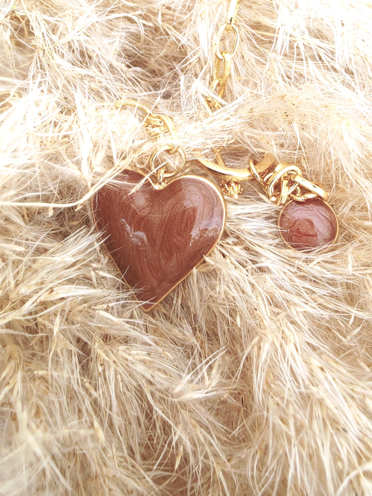 Collier cœur marron taupe
