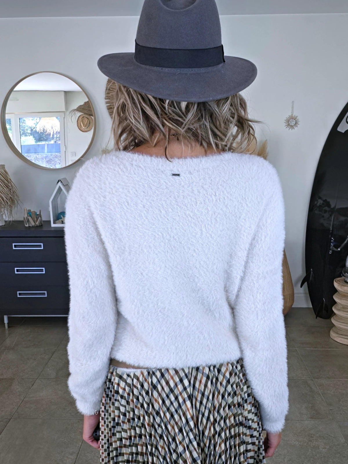 Cardigan piloupilou beige - 𝐌𝐚𝐫𝐢𝐧𝐚𝟒𝟒𝐟𝐚𝐦𝐢𝐥𝐲