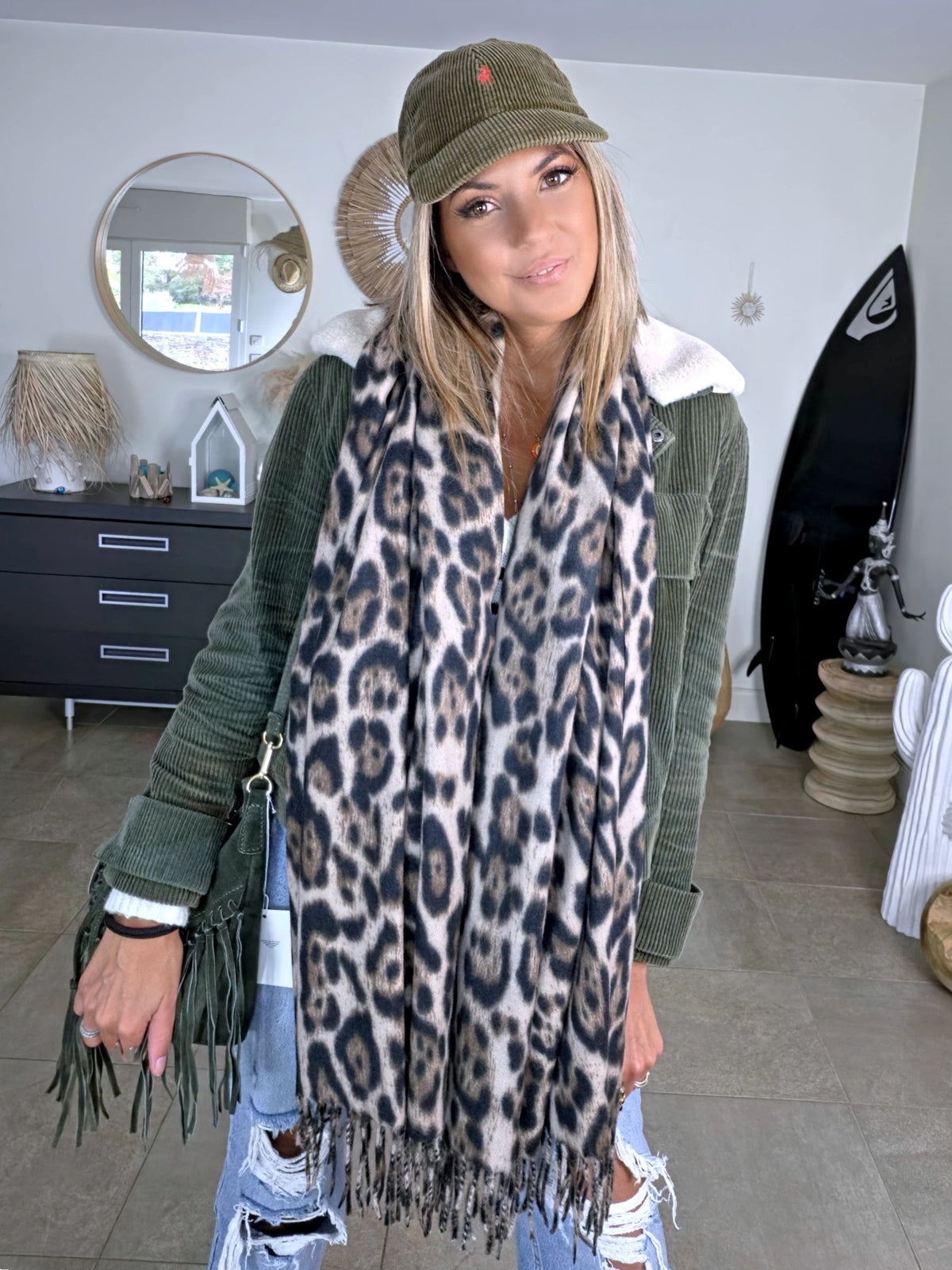 Sac bourse kaki 100% cuir - 𝐌𝐚𝐫𝐢𝐧𝐚𝟒𝟒𝐟𝐚𝐦𝐢𝐥𝐲