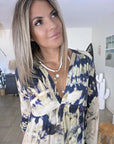 Robe tie and dye