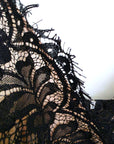 Brassière noire en dentelle