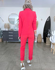 Veste cintrée rouge vif - 𝐌𝐚𝐫𝐢𝐧𝐚𝟒𝟒𝐟𝐚𝐦𝐢𝐥𝐲