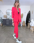 Veste cintrée rouge vif - 𝐌𝐚𝐫𝐢𝐧𝐚𝟒𝟒𝐟𝐚𝐦𝐢𝐥𝐲