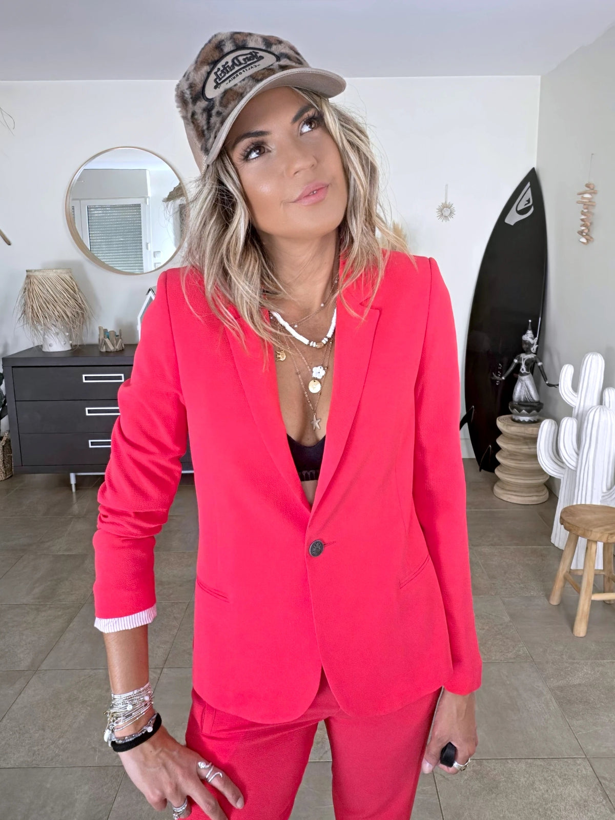 Veste cintrée rouge vif - 𝐌𝐚𝐫𝐢𝐧𝐚𝟒𝟒𝐟𝐚𝐦𝐢𝐥𝐲