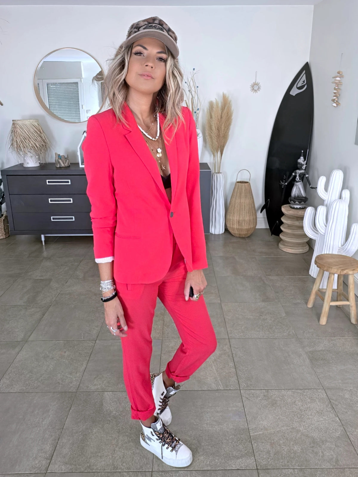 Veste cintrée rouge vif - 𝐌𝐚𝐫𝐢𝐧𝐚𝟒𝟒𝐟𝐚𝐦𝐢𝐥𝐲