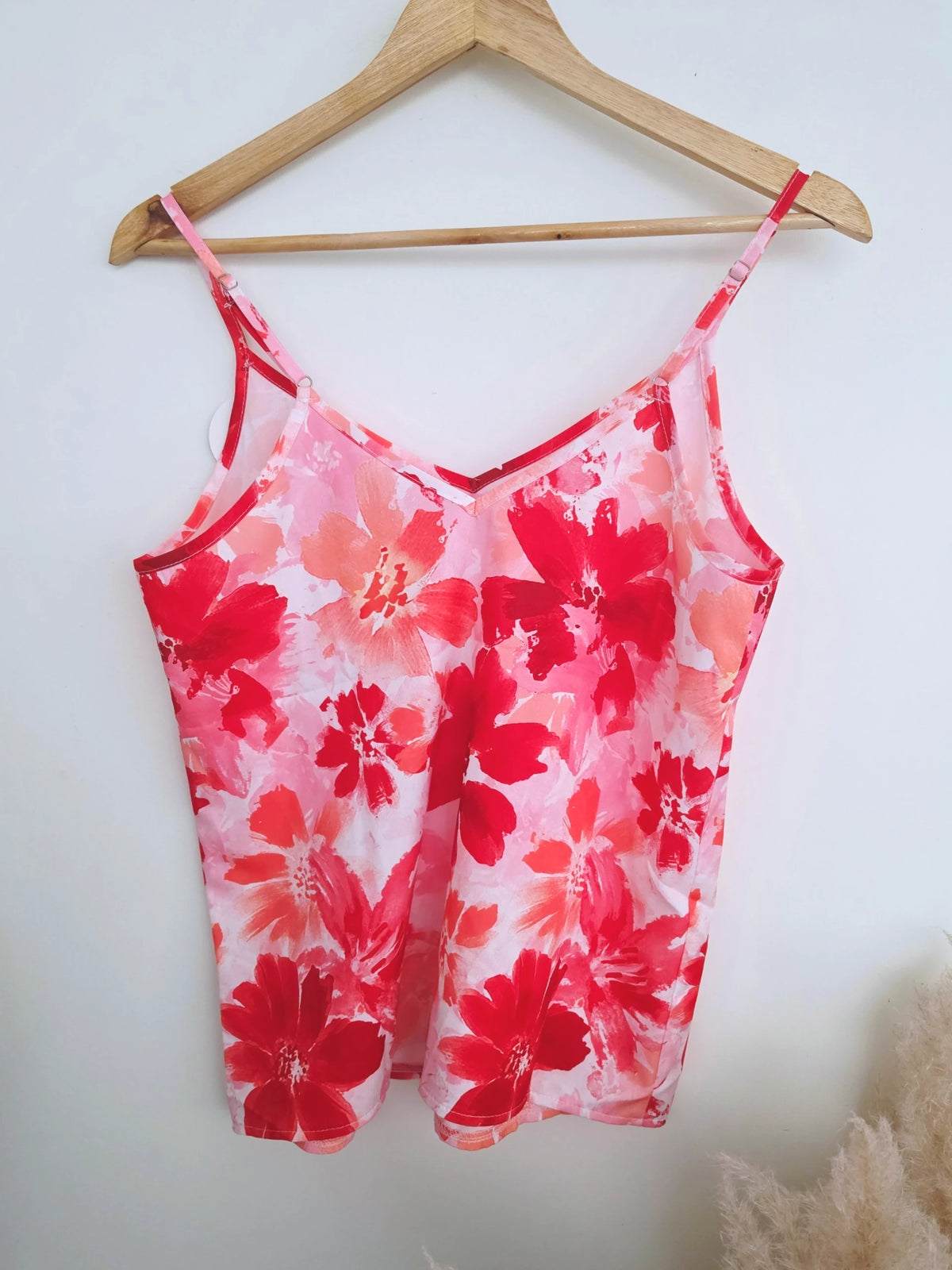 Débardeur flower rouge - 𝐌𝐚𝐫𝐢𝐧𝐚𝟒𝟒𝐟𝐚𝐦𝐢𝐥𝐲