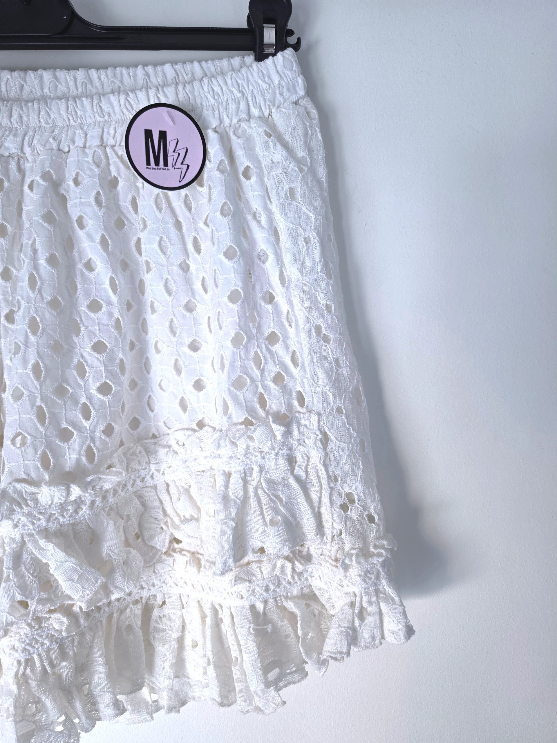 Ensemble blanc chemise + short à broderie anglaise