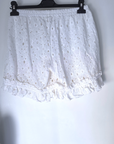 Ensemble blanc chemise + short à broderie anglaise