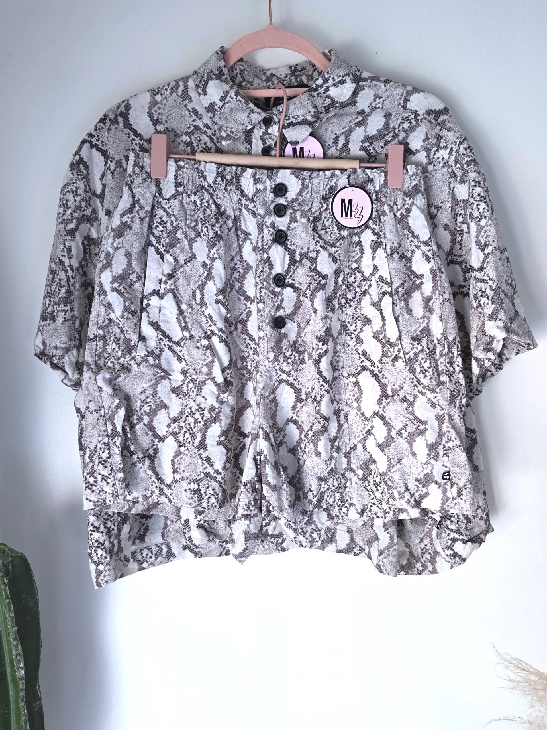 Ensemble haut + Short à imprimé python