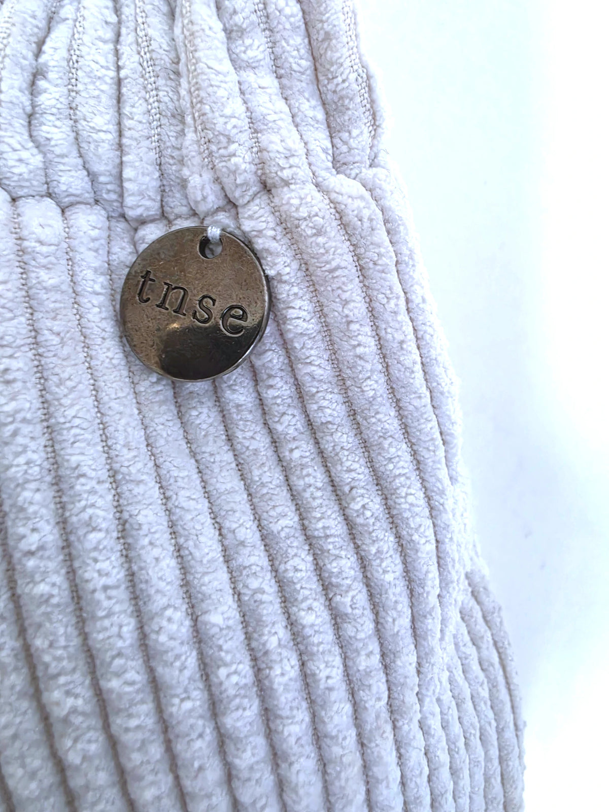 Short écru en velours côtelé - 𝐌𝐚𝐫𝐢𝐧𝐚𝟒𝟒𝐟𝐚𝐦𝐢𝐥𝐲