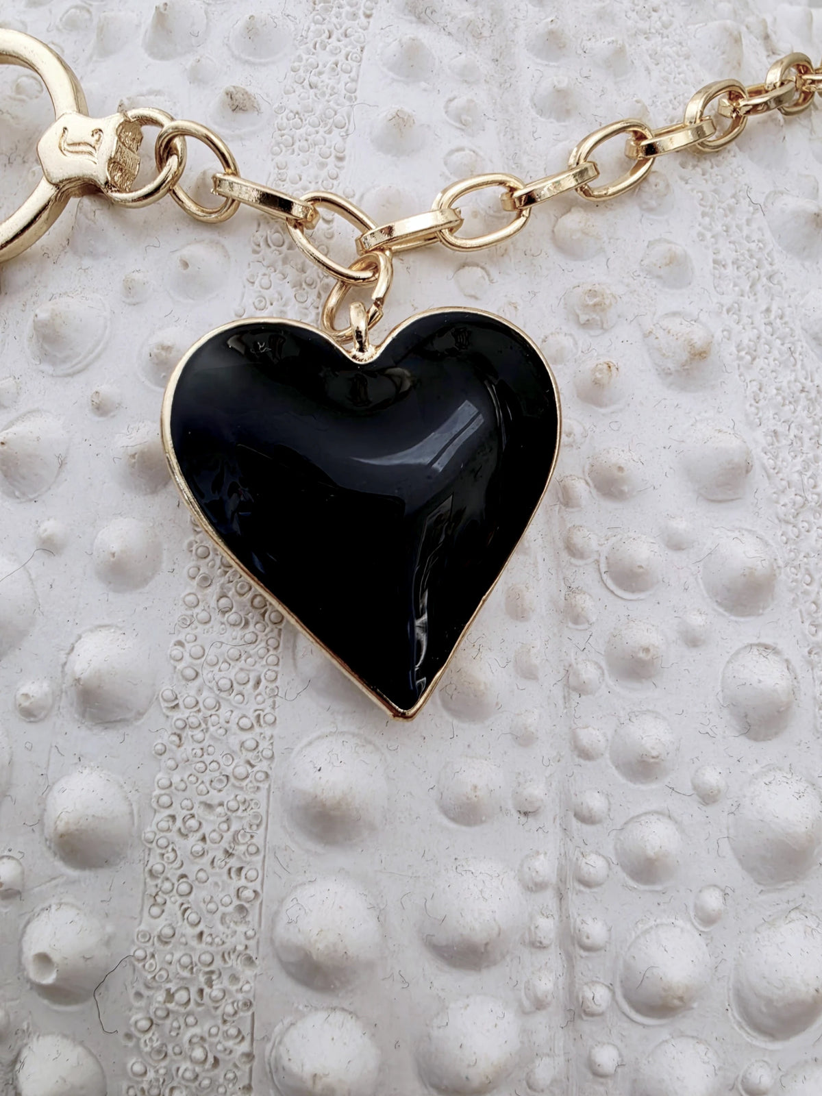 Collier cœur noir