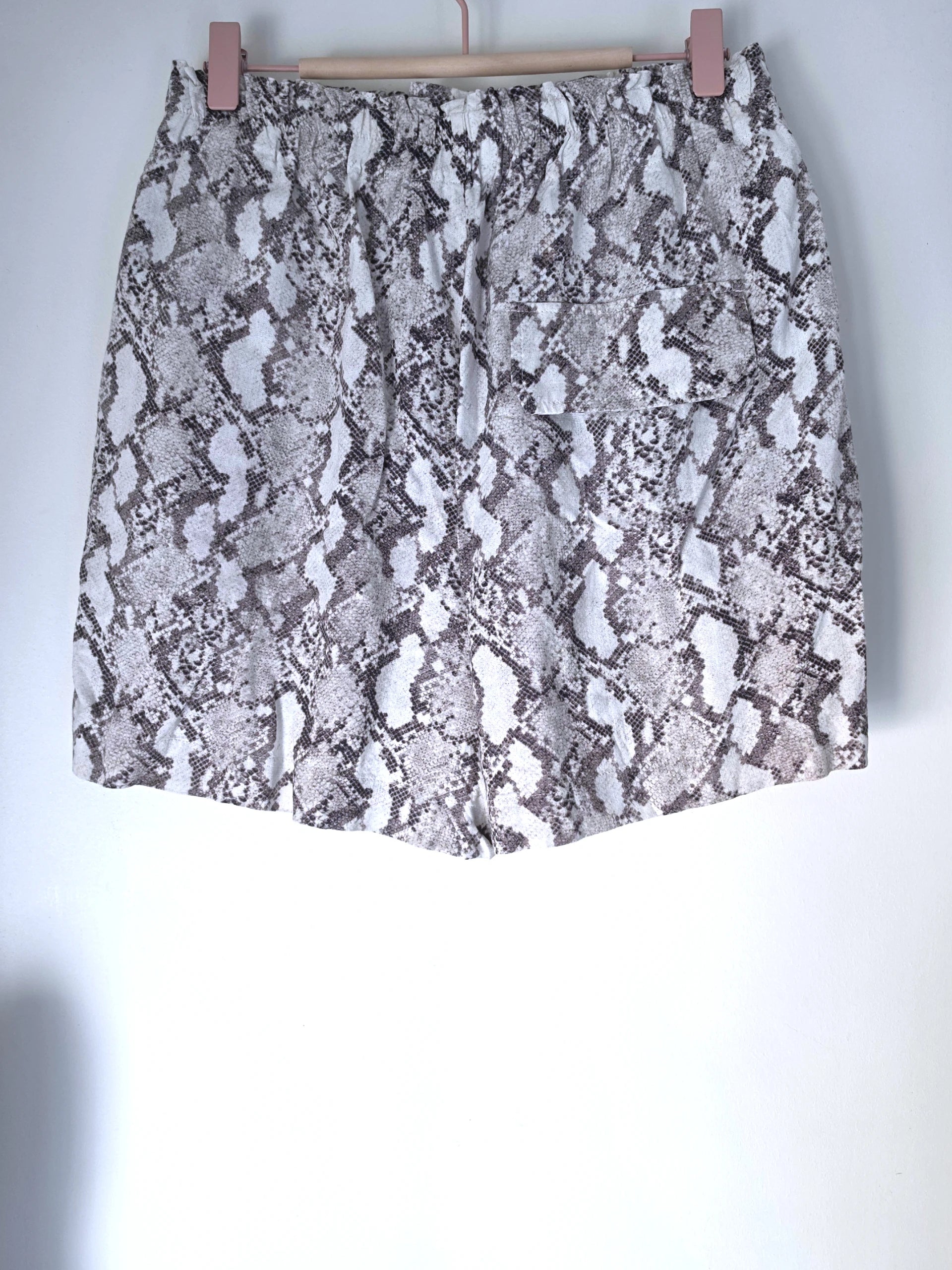 Ensemble haut + Short à imprimé python