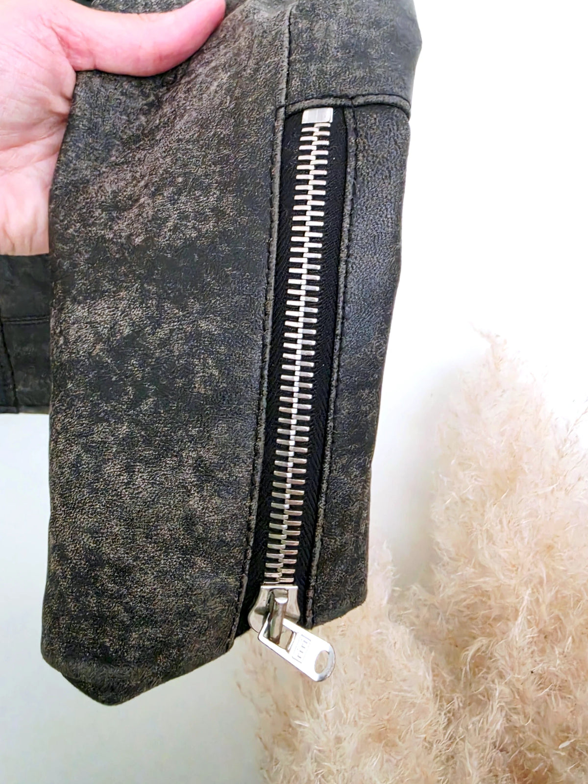 Perfecto 100% cuir aspect vieilli - 𝐌𝐚𝐫𝐢𝐧𝐚𝟒𝟒𝐟𝐚𝐦𝐢𝐥𝐲