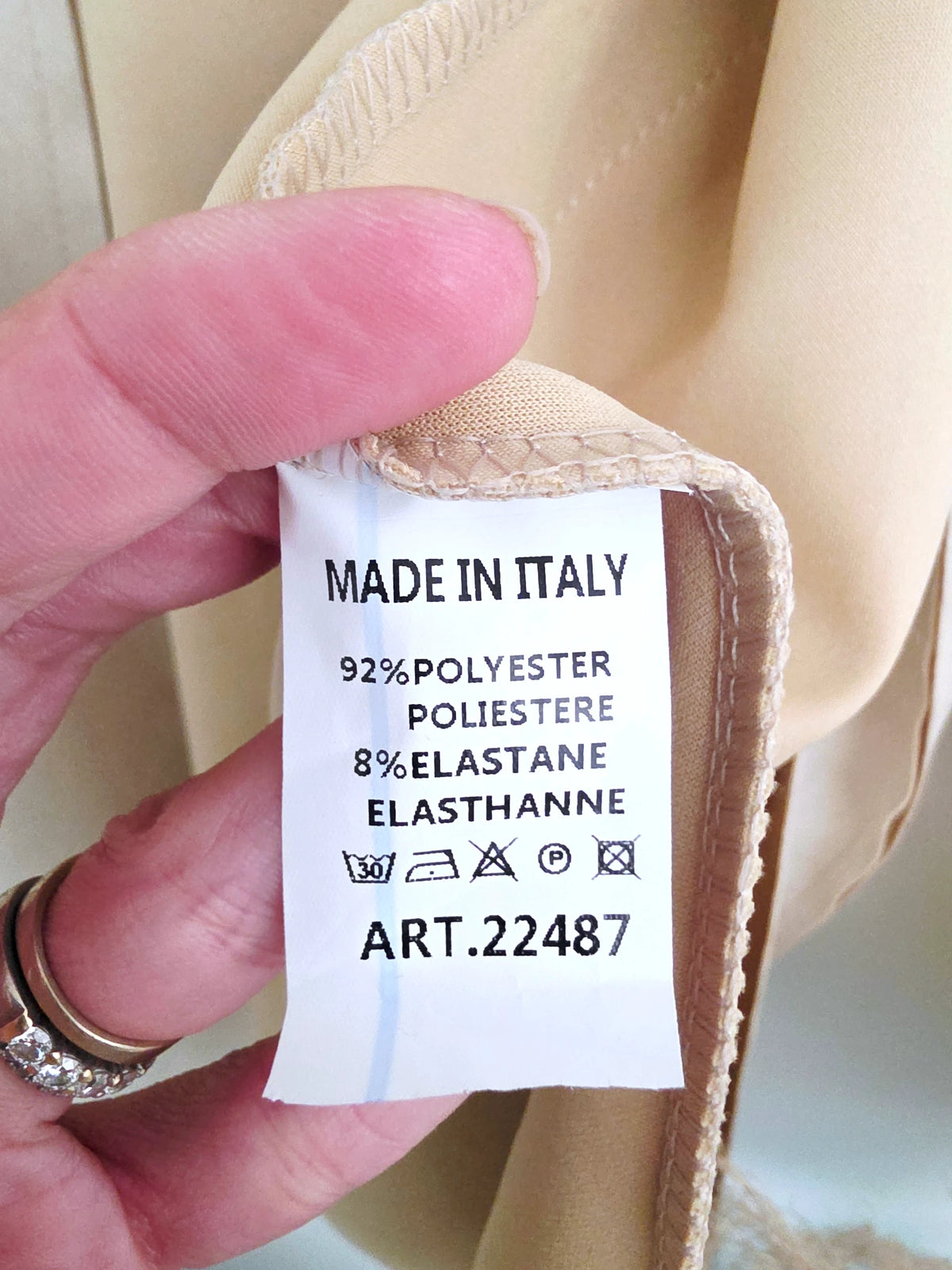 Veste longue en suédine à tags - 𝐌𝐚𝐫𝐢𝐧𝐚𝟒𝟒𝐟𝐚𝐦𝐢𝐥𝐲