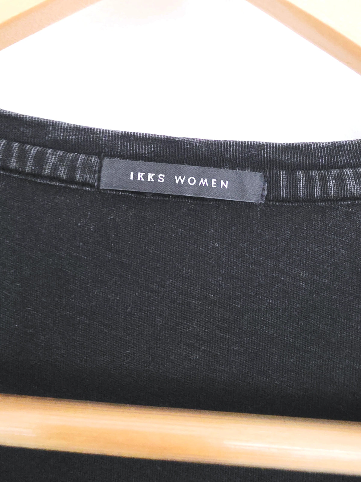 T-shirt noir rock - 𝐌𝐚𝐫𝐢𝐧𝐚𝟒𝟒𝐟𝐚𝐦𝐢𝐥𝐲