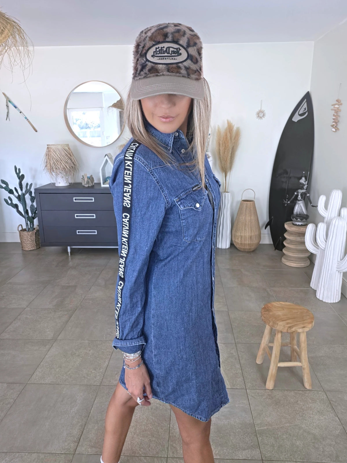 Robe en jean bleu avec bandes latérales - 𝐌𝐚𝐫𝐢𝐧𝐚𝟒𝟒𝐟𝐚𝐦𝐢𝐥𝐲