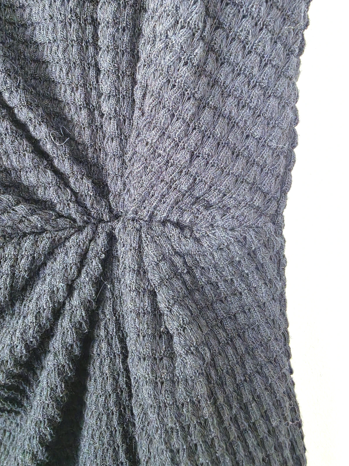 Robe noire en maille - 𝐌𝐚𝐫𝐢𝐧𝐚𝟒𝟒𝐟𝐚𝐦𝐢𝐥𝐲