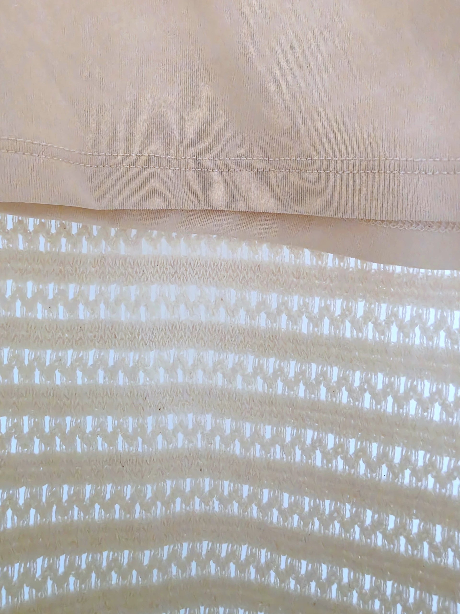 Jupe 7/8e blanc cassé en crochet