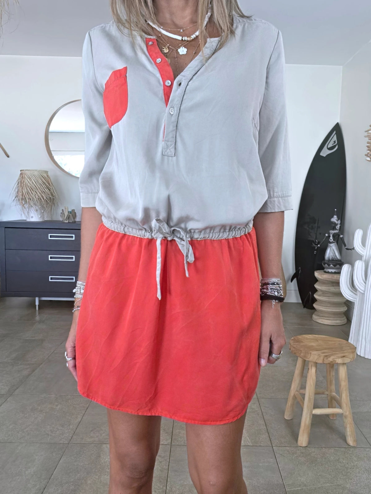 Robe casual-chic bicolore - 𝐌𝐚𝐫𝐢𝐧𝐚𝟒𝟒𝐟𝐚𝐦𝐢𝐥𝐲