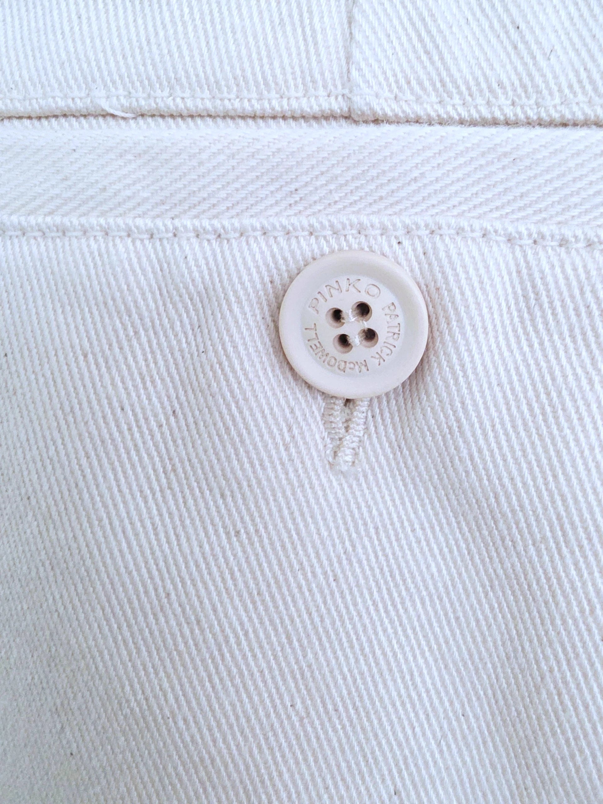 Pantalon écru taille asymétrique