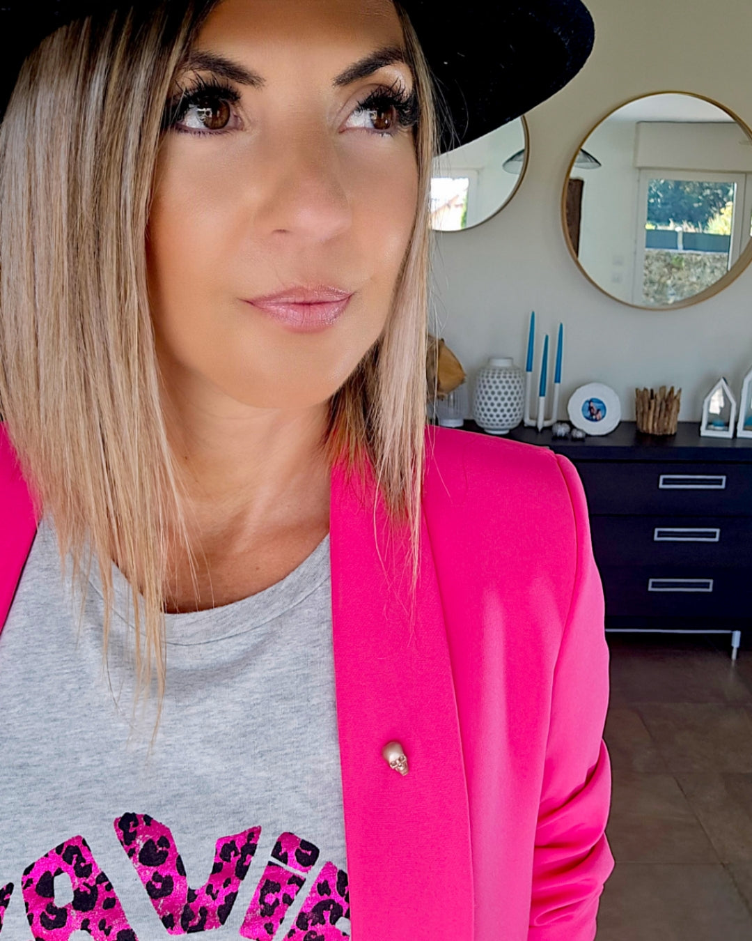 Veste chic fuchsia - 𝐌𝐚𝐫𝐢𝐧𝐚𝟒𝟒𝐟𝐚𝐦𝐢𝐥𝐲