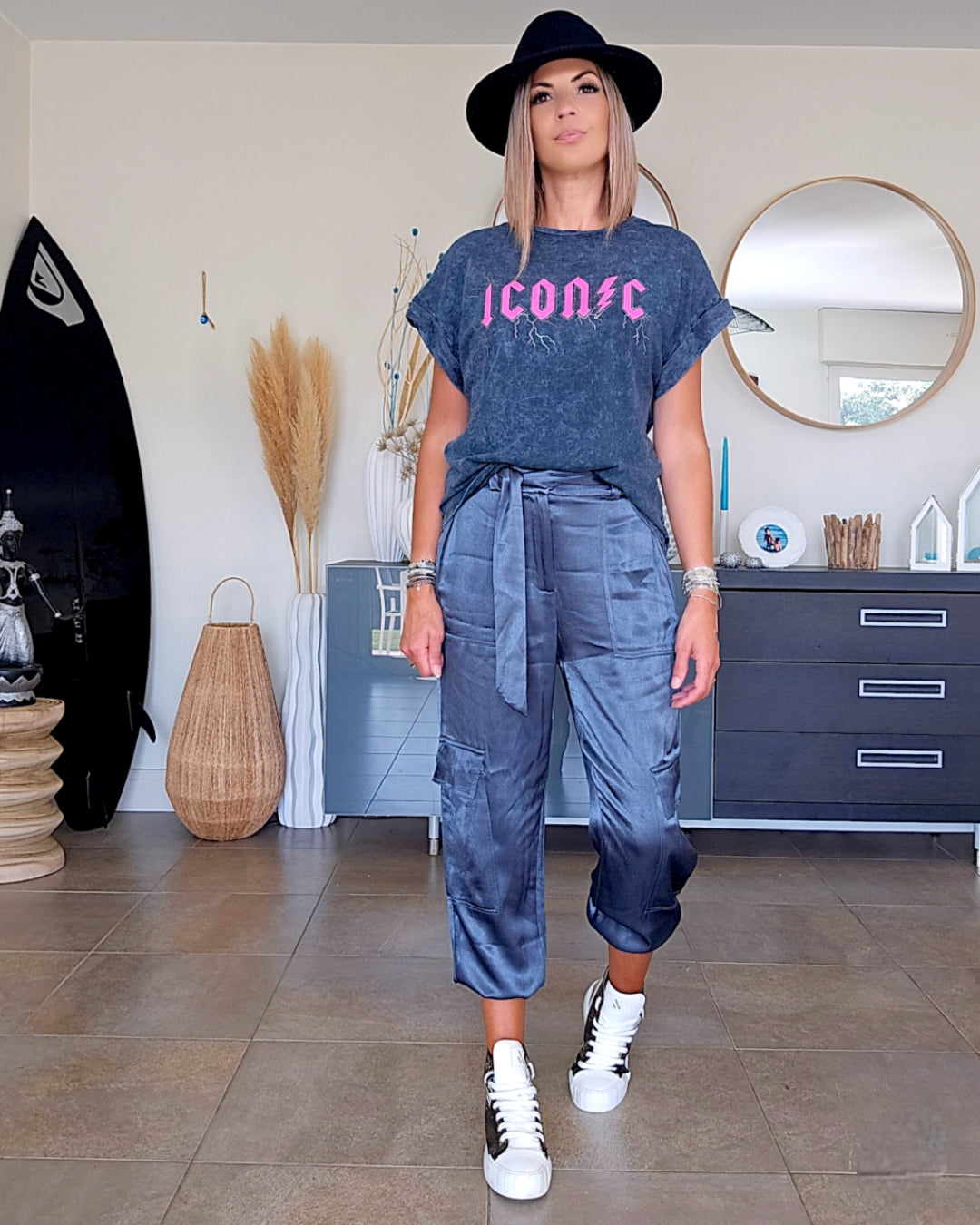 Tee-shirt Icon↯c - 𝐌𝐚𝐫𝐢𝐧𝐚𝟒𝟒𝐟𝐚𝐦𝐢𝐥𝐲