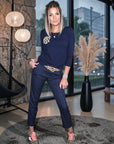 Pull bleu marine à poche léopard - 𝐌𝐚𝐫𝐢𝐧𝐚𝟒𝟒𝐟𝐚𝐦𝐢𝐥𝐲