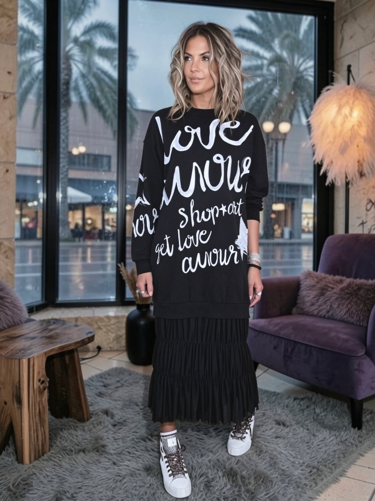 Robe noire à inscriptions - 𝐌𝐚𝐫𝐢𝐧𝐚𝟒𝟒𝐟𝐚𝐦𝐢𝐥𝐲