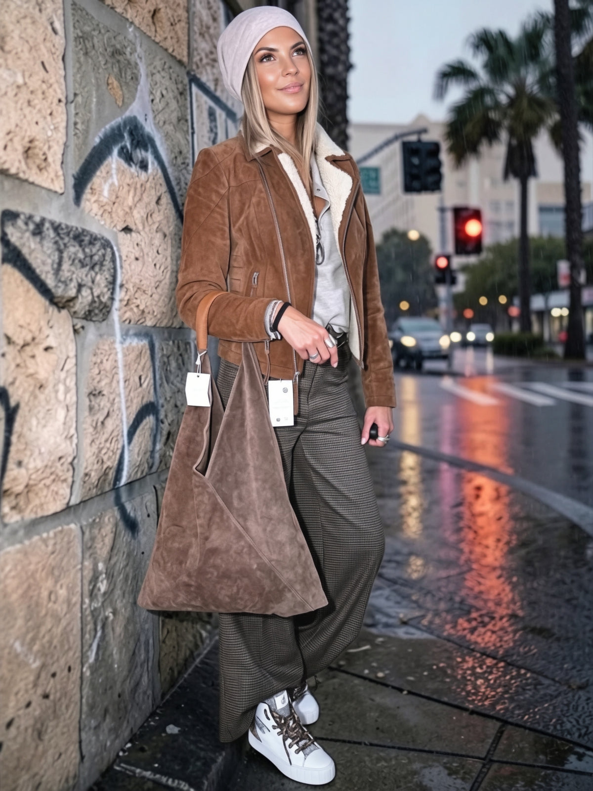 Sac cabas 100% cuir marron taupe - 𝐌𝐚𝐫𝐢𝐧𝐚𝟒𝟒𝐟𝐚𝐦𝐢𝐥𝐲
