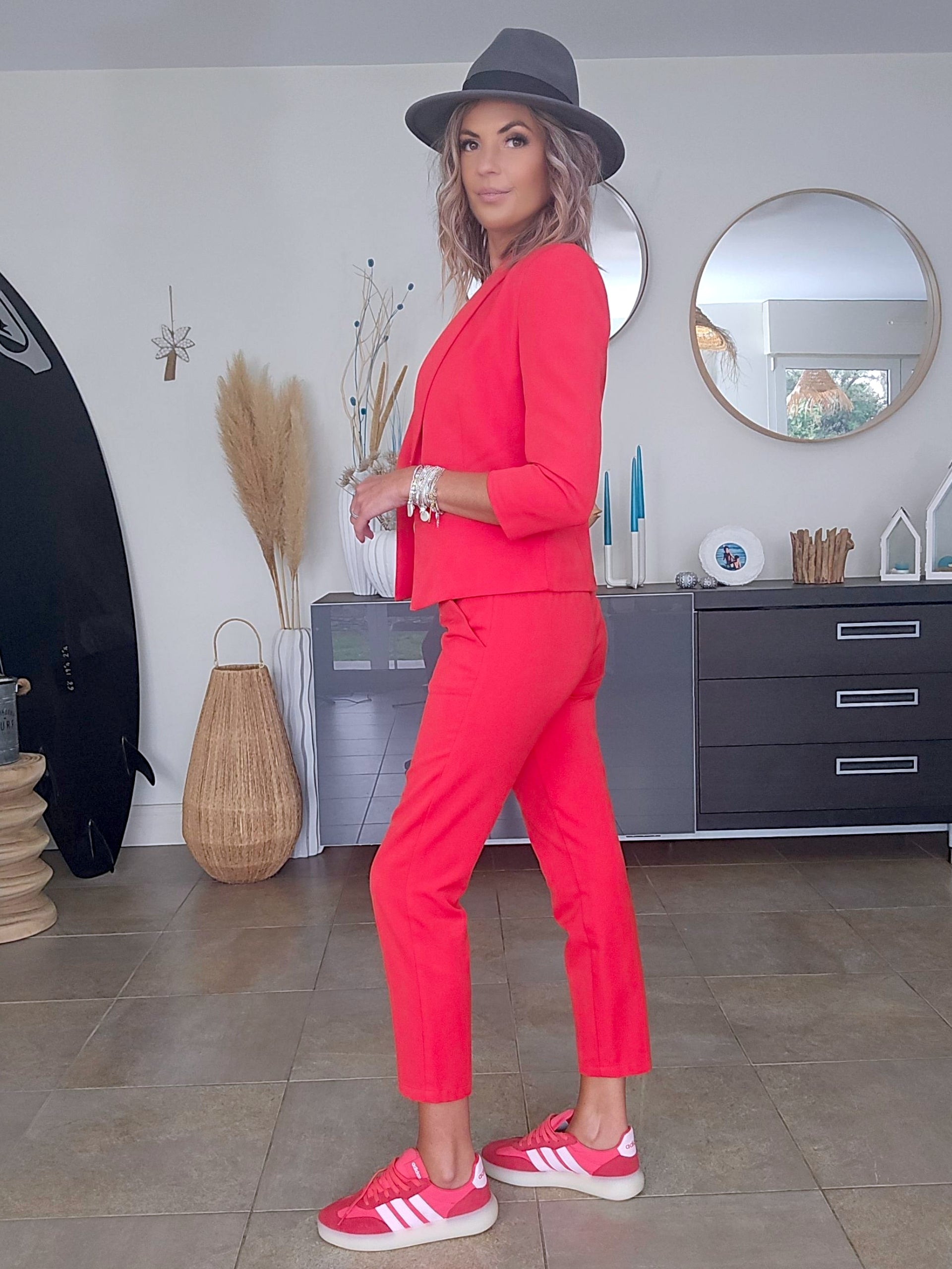 Veste cintrée rouge