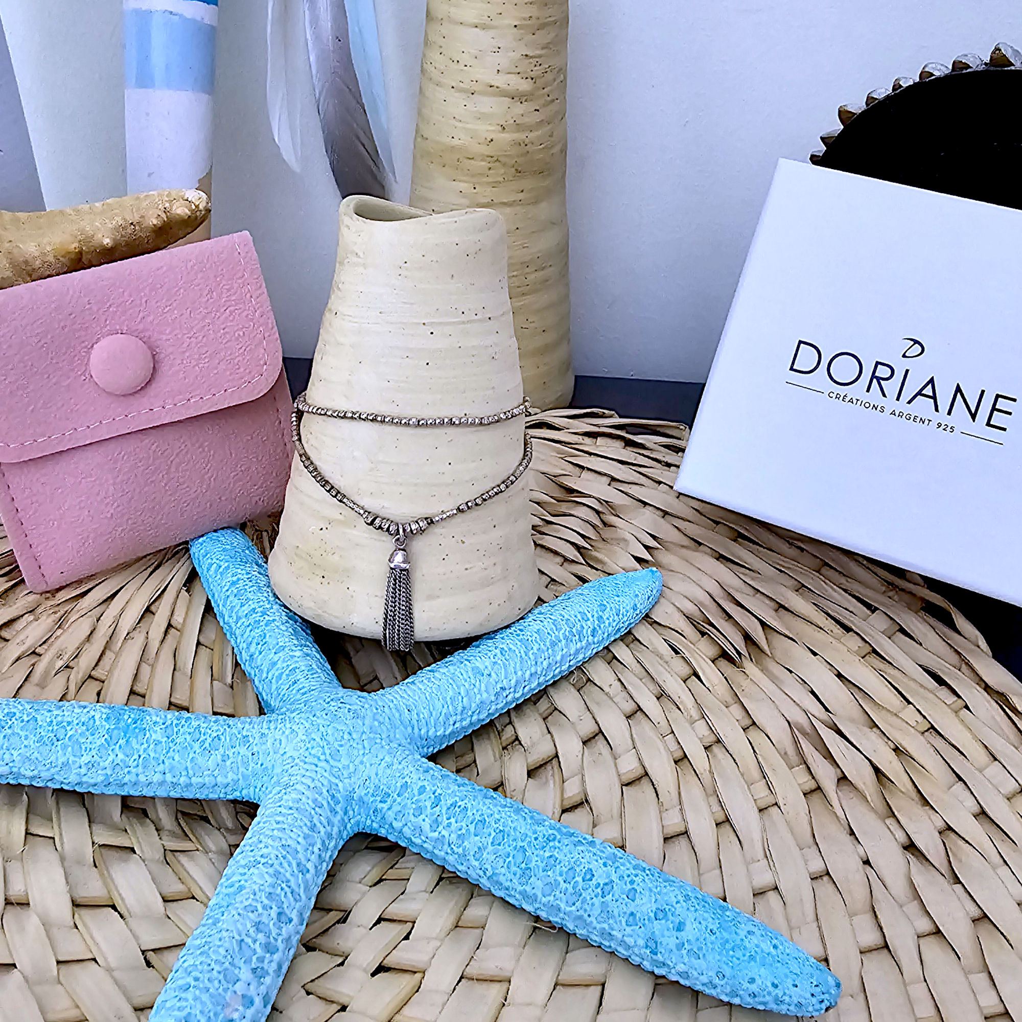 Bracelet Spring cauris DORIANE - 𝐌𝐚𝐫𝐢𝐧𝐚𝟒𝟒𝐟𝐚𝐦𝐢𝐥𝐲