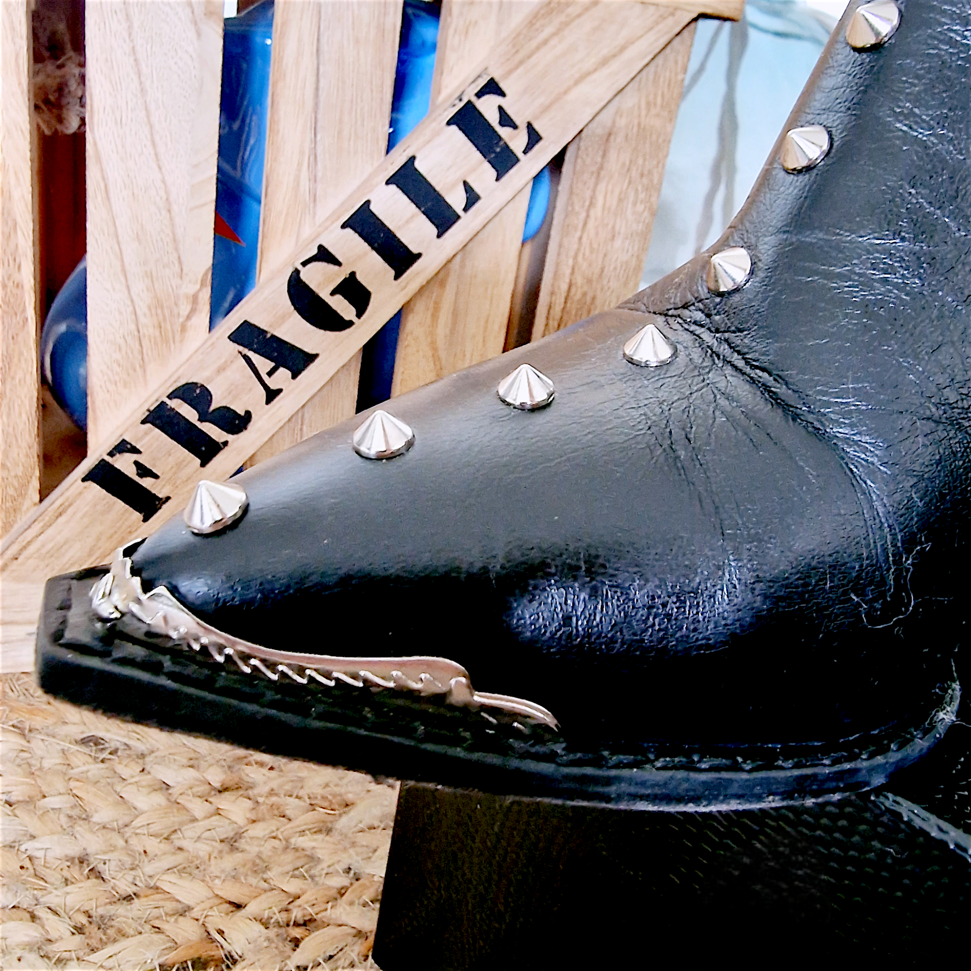 Bottines cuir studs THE KOOPLES - 𝐌𝐚𝐫𝐢𝐧𝐚𝟒𝟒𝐟𝐚𝐦𝐢𝐥𝐲