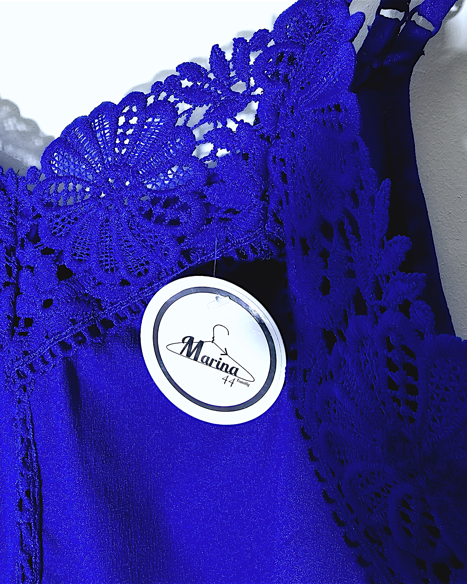 Caraco bleu roi col V - 𝐌𝐚𝐫𝐢𝐧𝐚𝟒𝟒𝐟𝐚𝐦𝐢𝐥𝐲