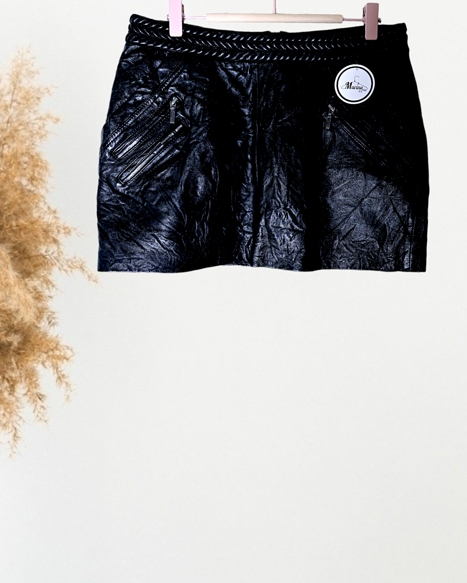 Jupe cuir noire métallisés                    BERENICE - 𝐌𝐚𝐫𝐢𝐧𝐚𝟒𝟒𝐟𝐚𝐦𝐢𝐥𝐲