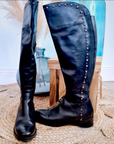 Cavalières cuir noires                          PIRANHA - 𝐌𝐚𝐫𝐢𝐧𝐚𝟒𝟒𝐟𝐚𝐦𝐢𝐥𝐲