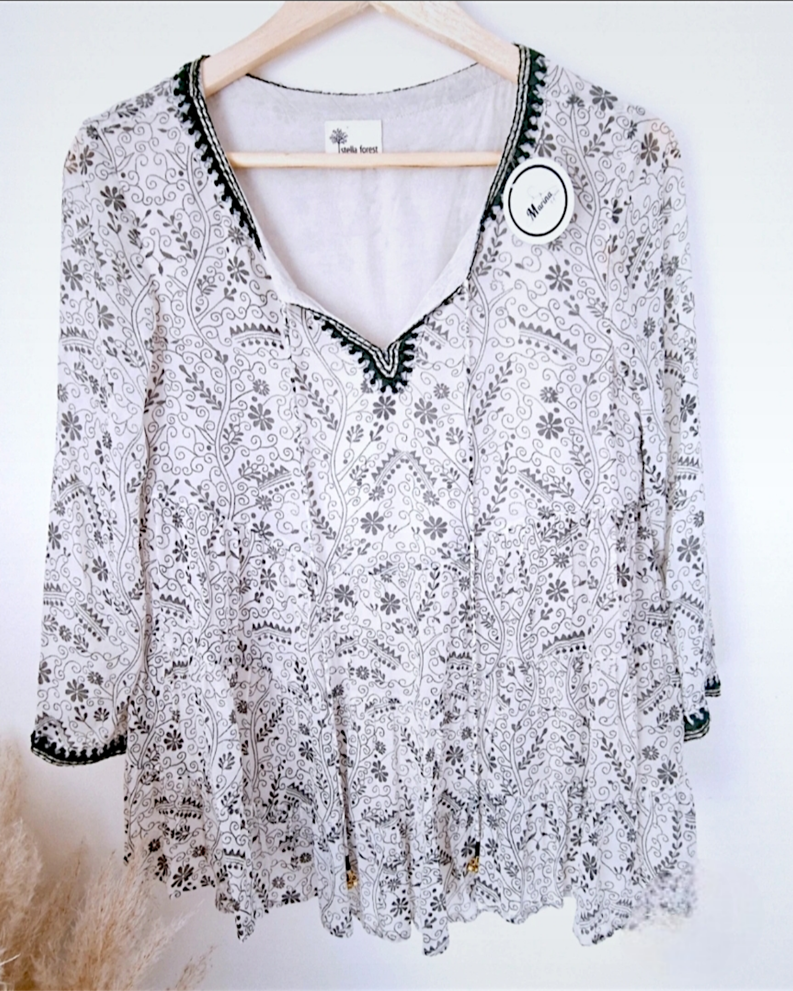 Blouse éthnique verte                          STELLA FOREST - 𝐌𝐚𝐫𝐢𝐧𝐚𝟒𝟒𝐟𝐚𝐦𝐢𝐥𝐲