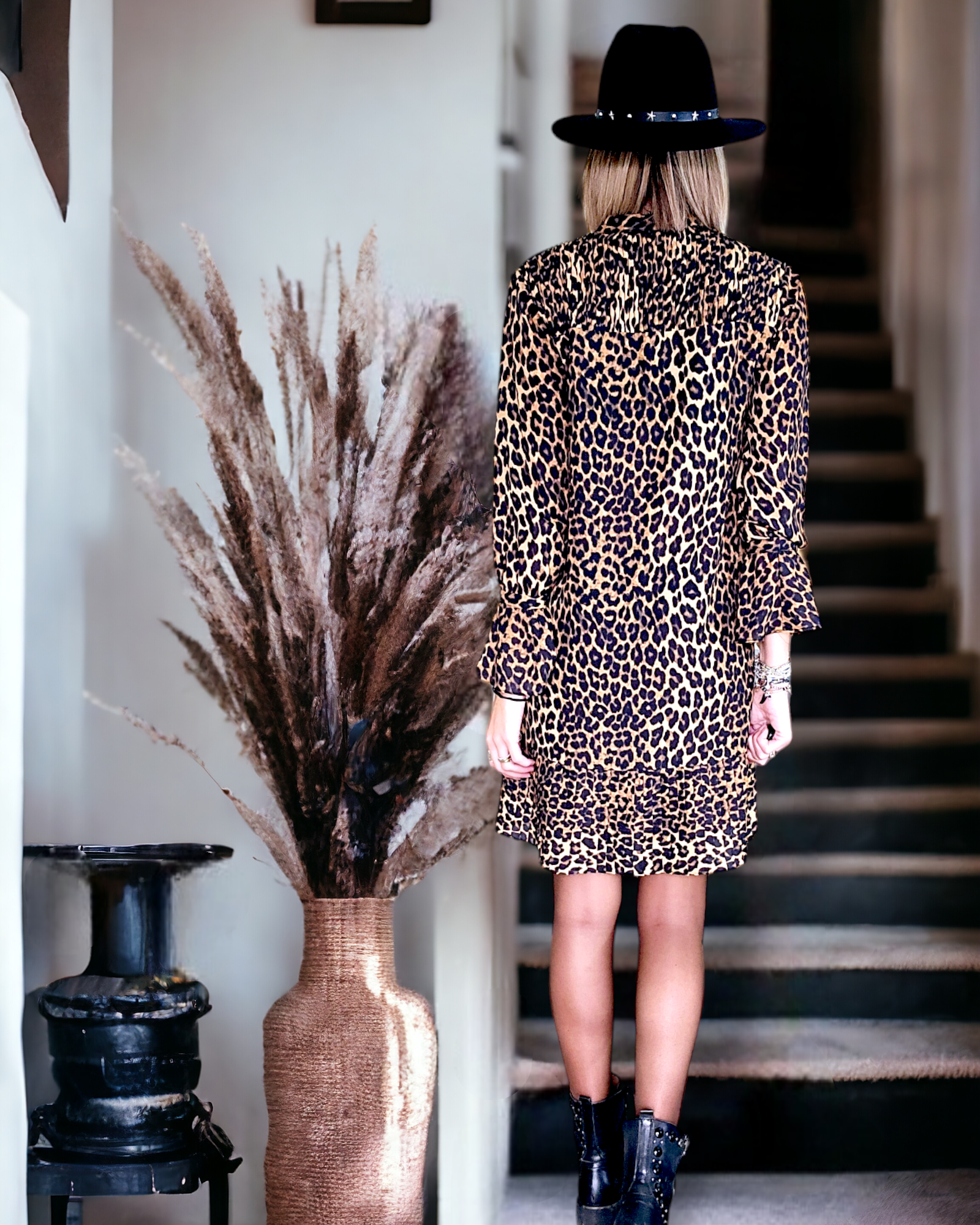 Robe grrr léopard T.36                                                      MAISON SCOTCH - 𝐌𝐚𝐫𝐢𝐧𝐚𝟒𝟒𝐟𝐚𝐦𝐢𝐥𝐲