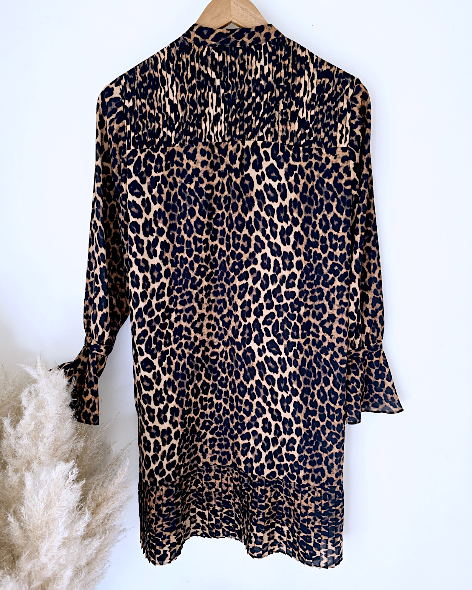 Robe grrr léopard T.36                                                      MAISON SCOTCH - 𝐌𝐚𝐫𝐢𝐧𝐚𝟒𝟒𝐟𝐚𝐦𝐢𝐥𝐲