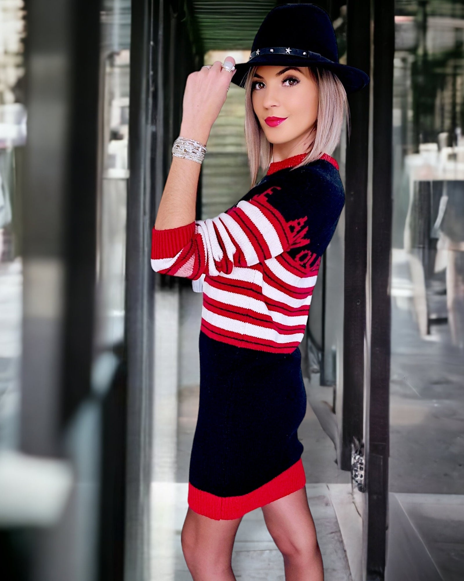 Robe pull amour impossible - 𝐌𝐚𝐫𝐢𝐧𝐚𝟒𝟒𝐟𝐚𝐦𝐢𝐥𝐲