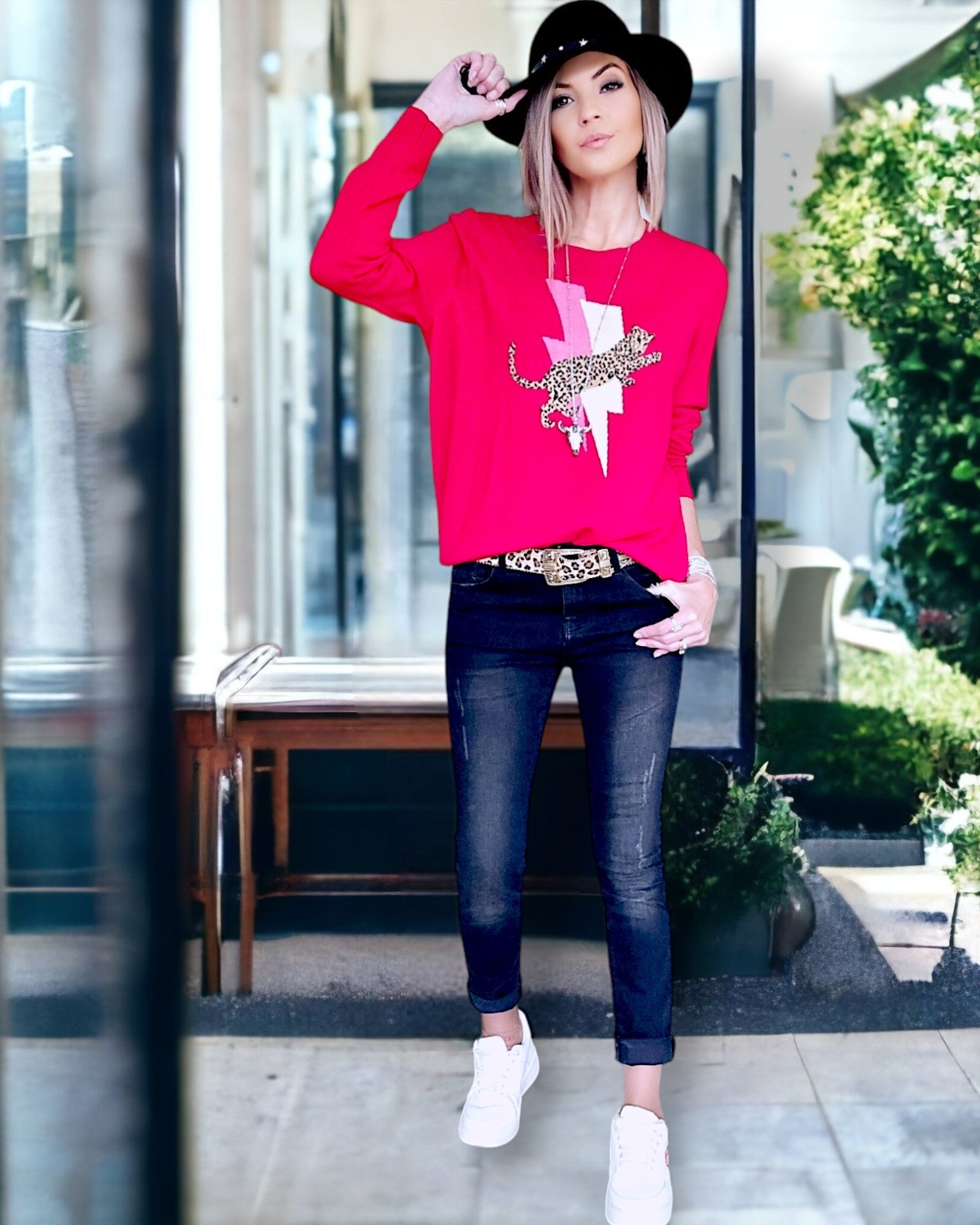 Pull eclair red                                        OUI - 𝐌𝐚𝐫𝐢𝐧𝐚𝟒𝟒𝐟𝐚𝐦𝐢𝐥𝐲